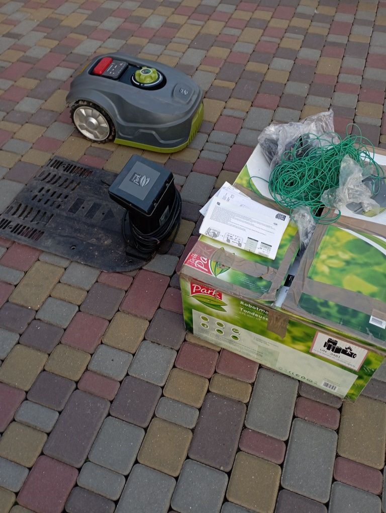 Газонокосарка робот