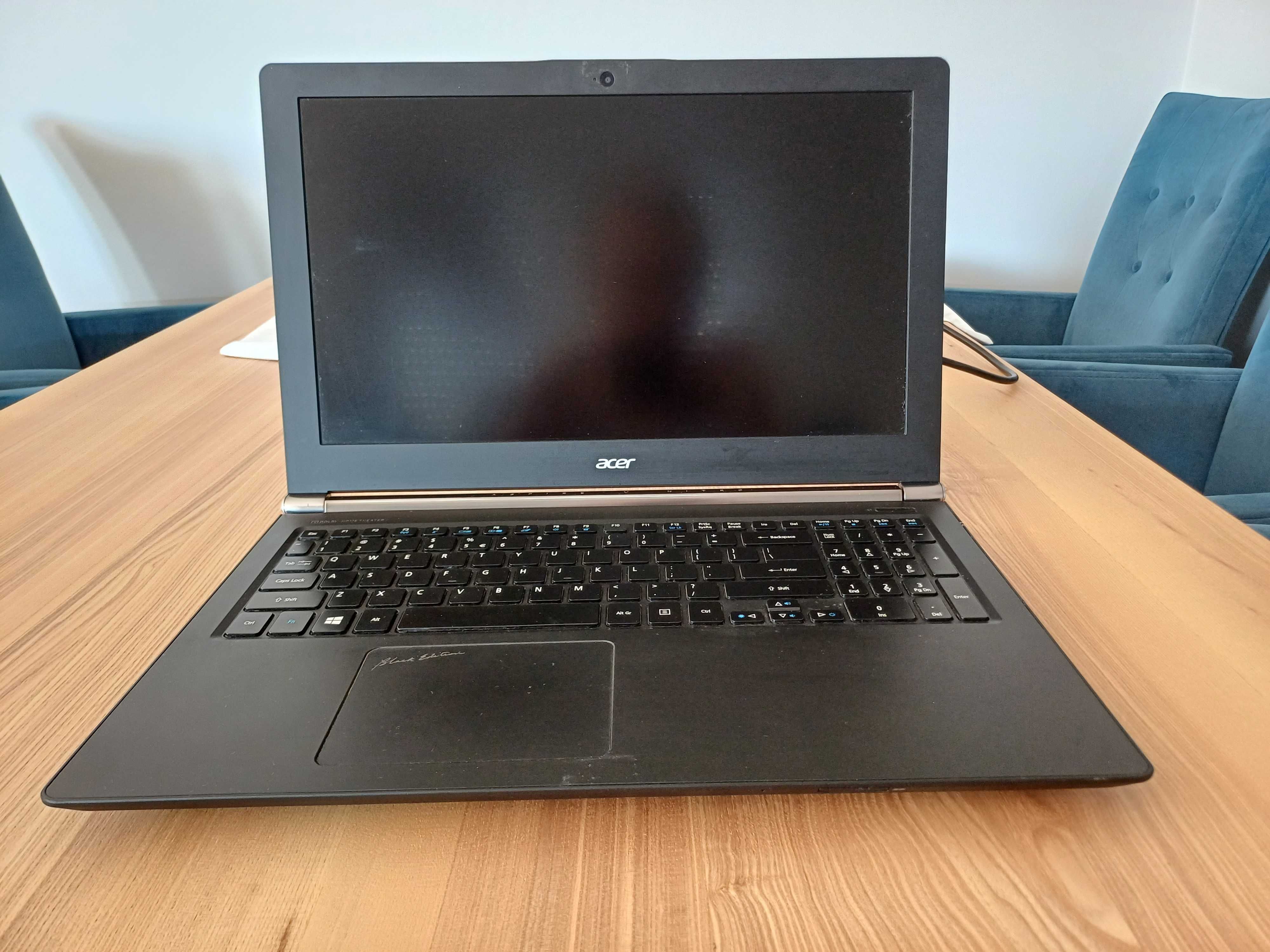 Laptop Acer Aspire VN7-591G