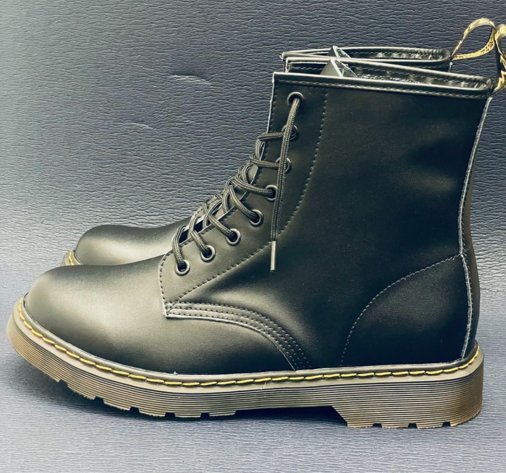 Glany botki martensy goth punk gotyckie traperki timberki