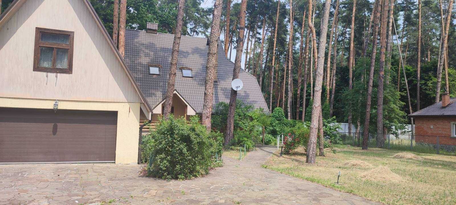 Продаж будинку в оточенні соснового лісу 3 спальні  205м2 18 соток