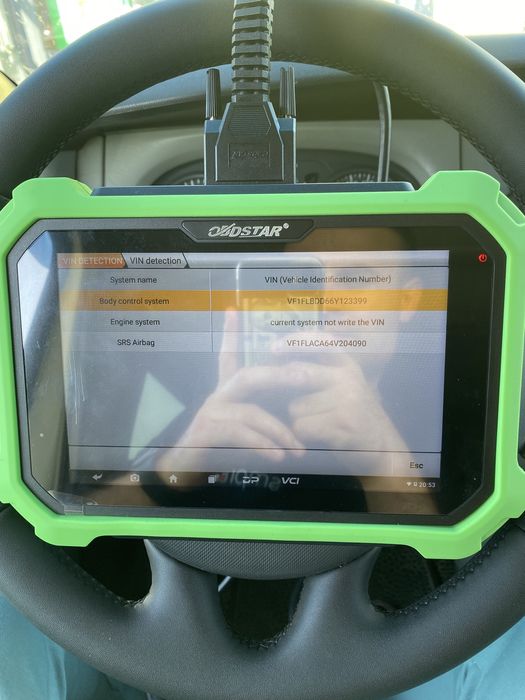 Корегування показів одометра авто