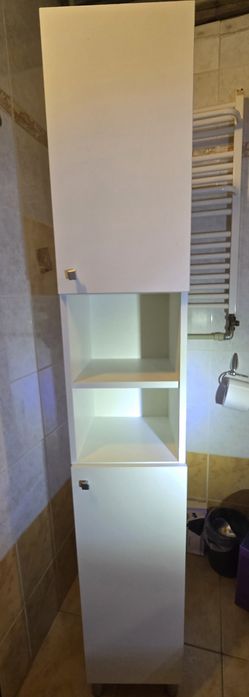 Meble łazienkowe białe