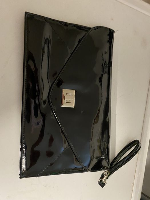 Torebka kopertowka czarna