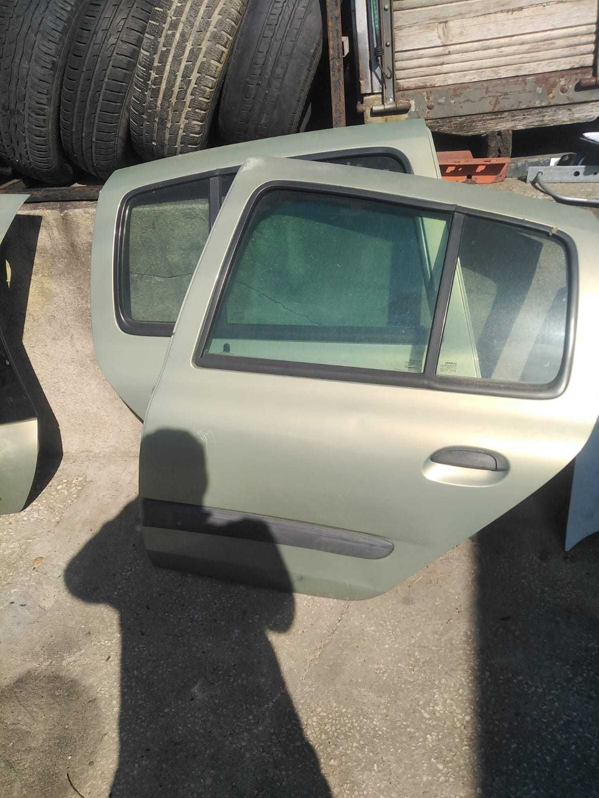 Porta Trás Esquerda Renault Clio II Fase II 1.5 Dci de 2002