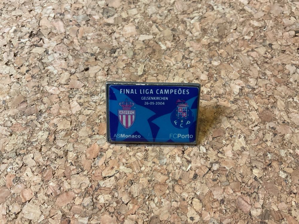 Raro pin Futebol Clube do Porto 2004 Final Champions