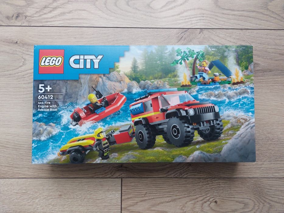 Lego City 60412 Terenowy wóz strażacki z łodzią ratunkową