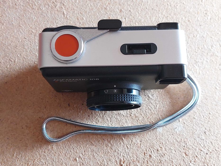 Máquina fotográfica Agfamatic 108