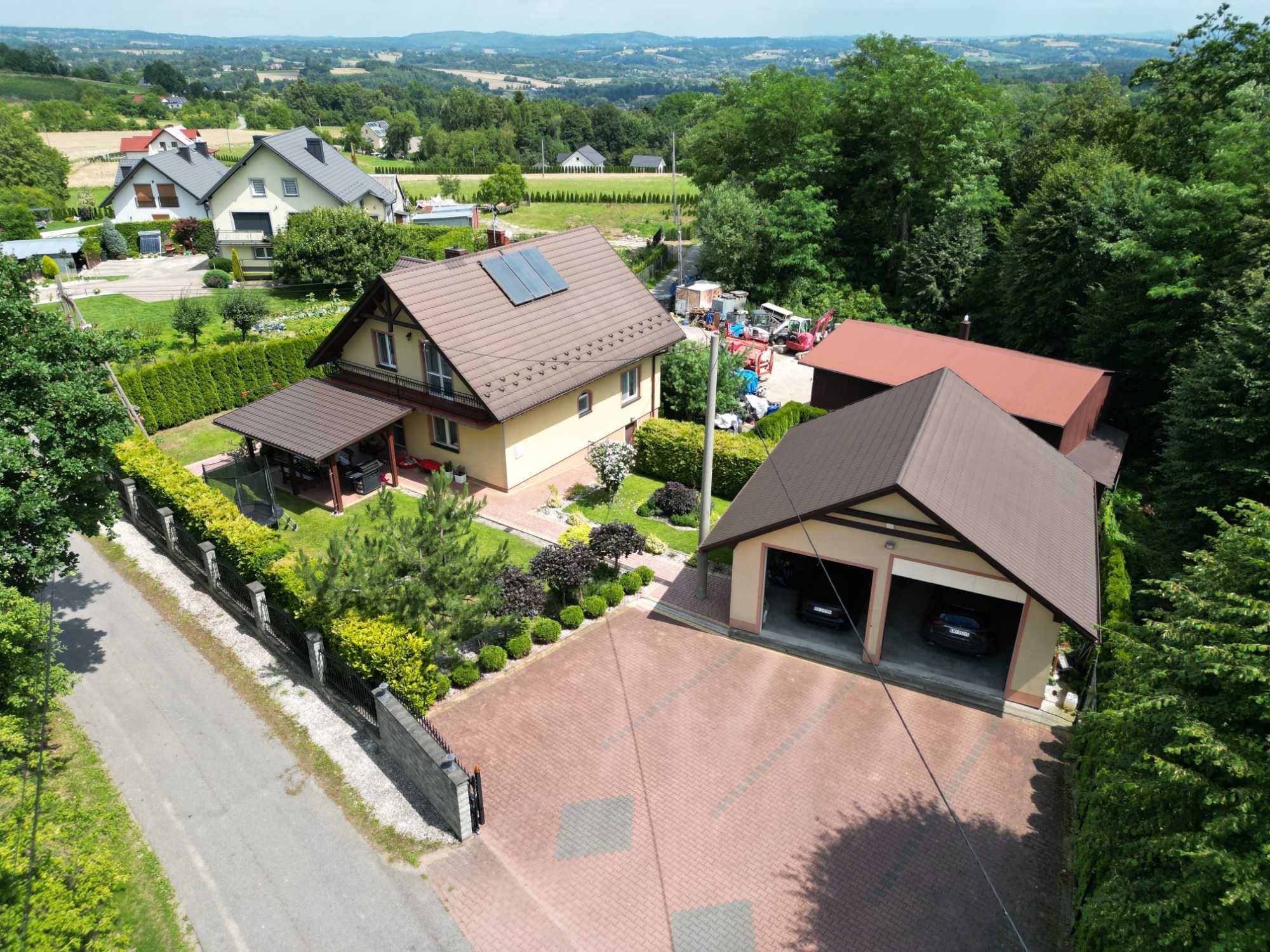 Dom w Żerosławicach w pełni wyposażony do zamieszkania 144m2 21arów