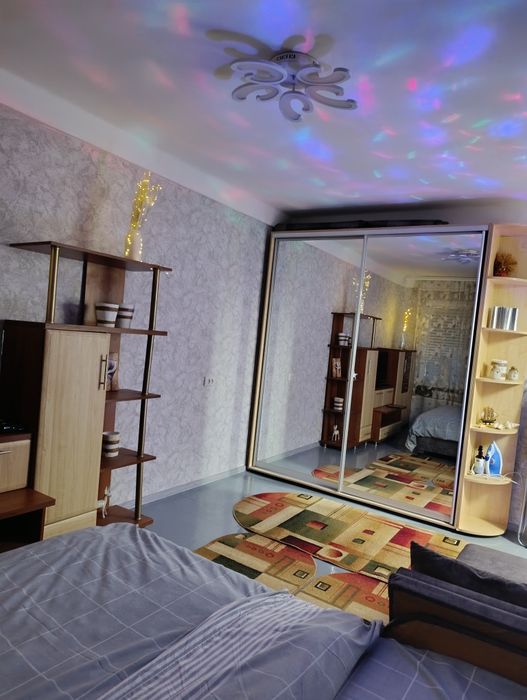 1 КВ КОСМОС. Без відключень світла! Полулюкс. Техніка. Нові меблі!