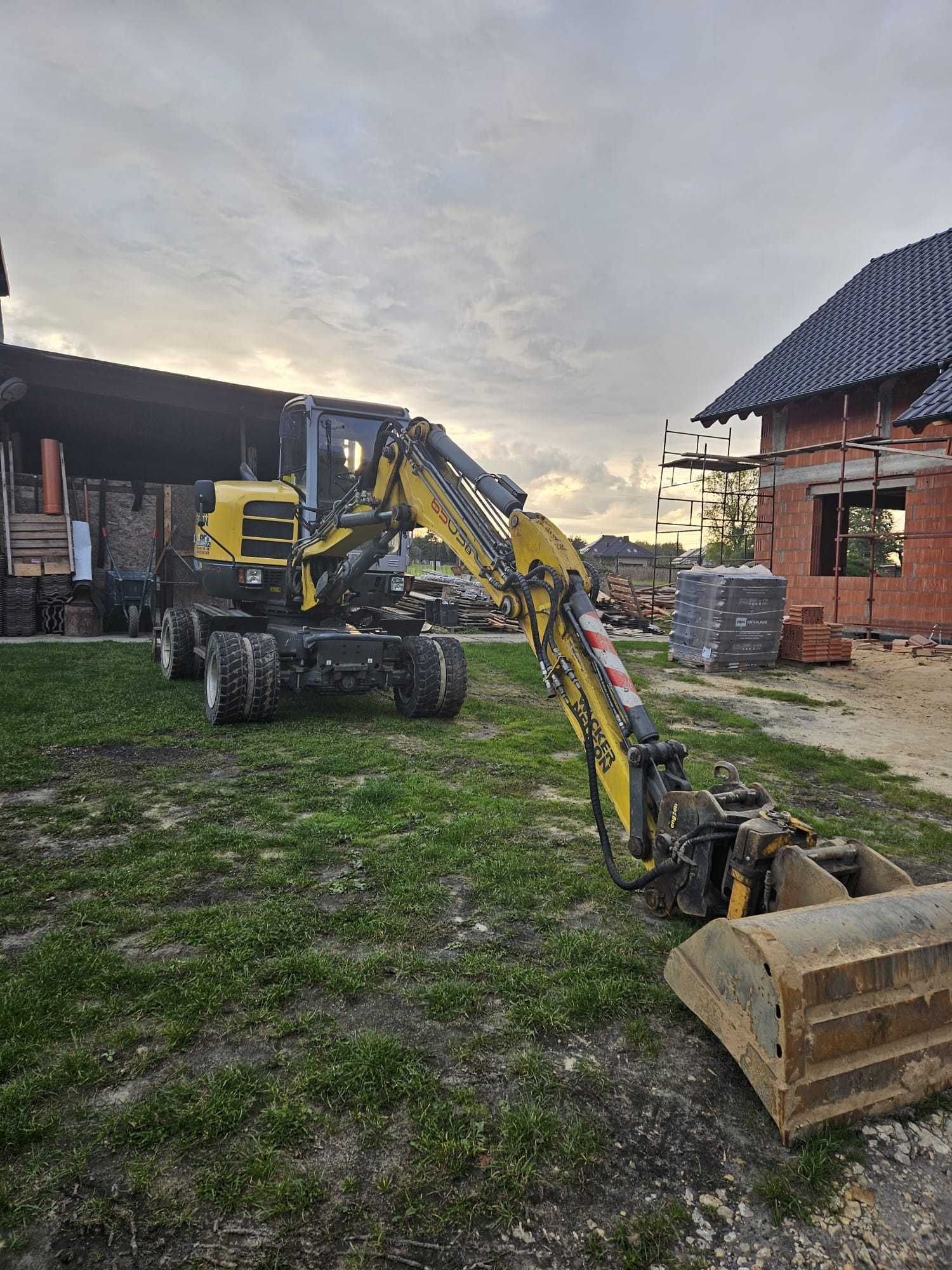 SPRZEDAM  Koparka Kołowa WACKER NEUSON 6503-2