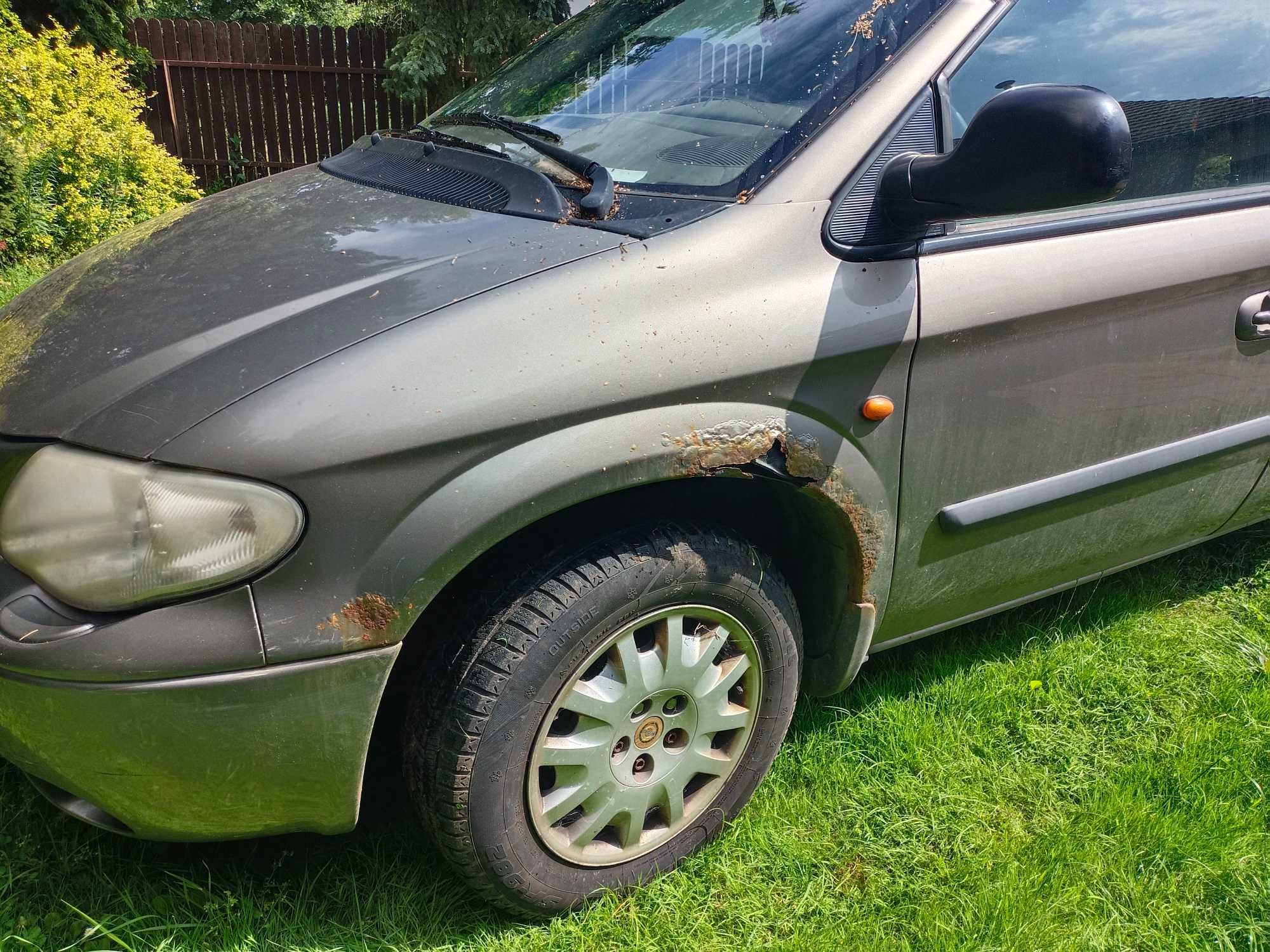 Sprzedam Chrysler Grand Voyager 2.8 cdr 2006r