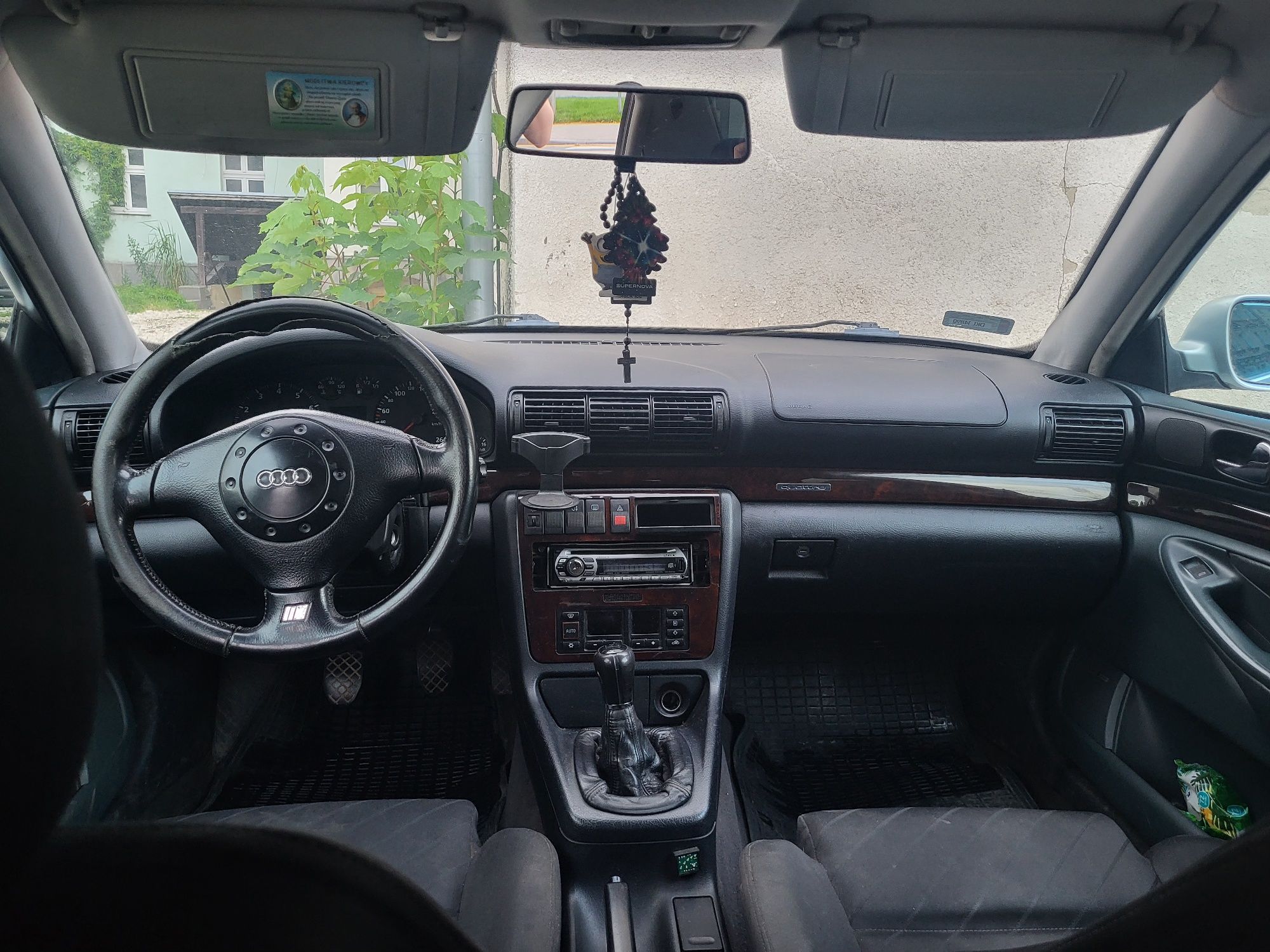 Audi a4b5 2.8 quattro
