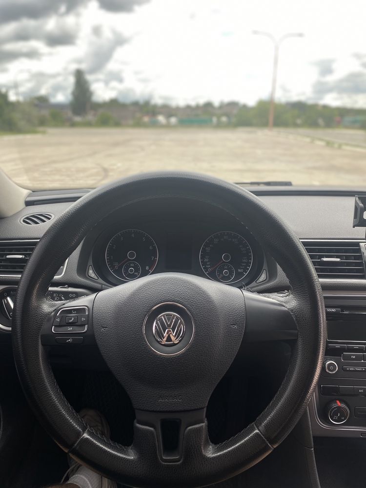 Продаю Volkswagen Passat B7, 2014 року.
