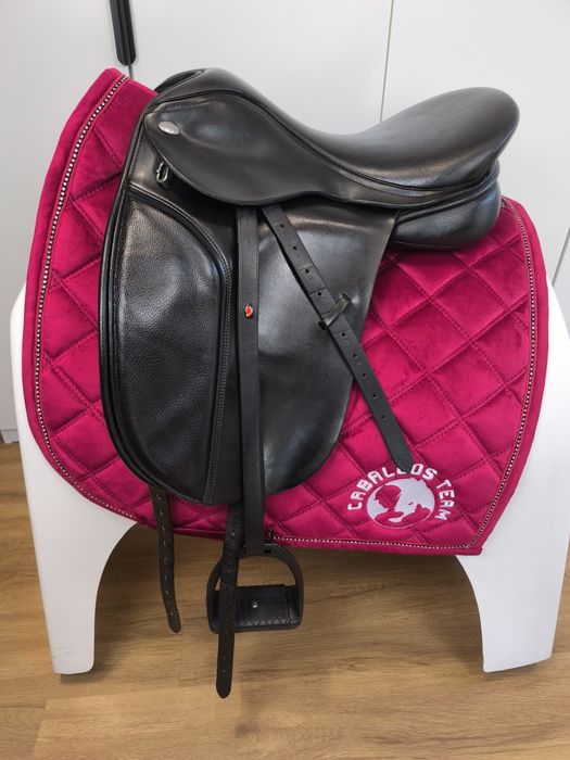 17,5 cali Thorowgood T8 ujeżdżeniowe siodlo Id.559