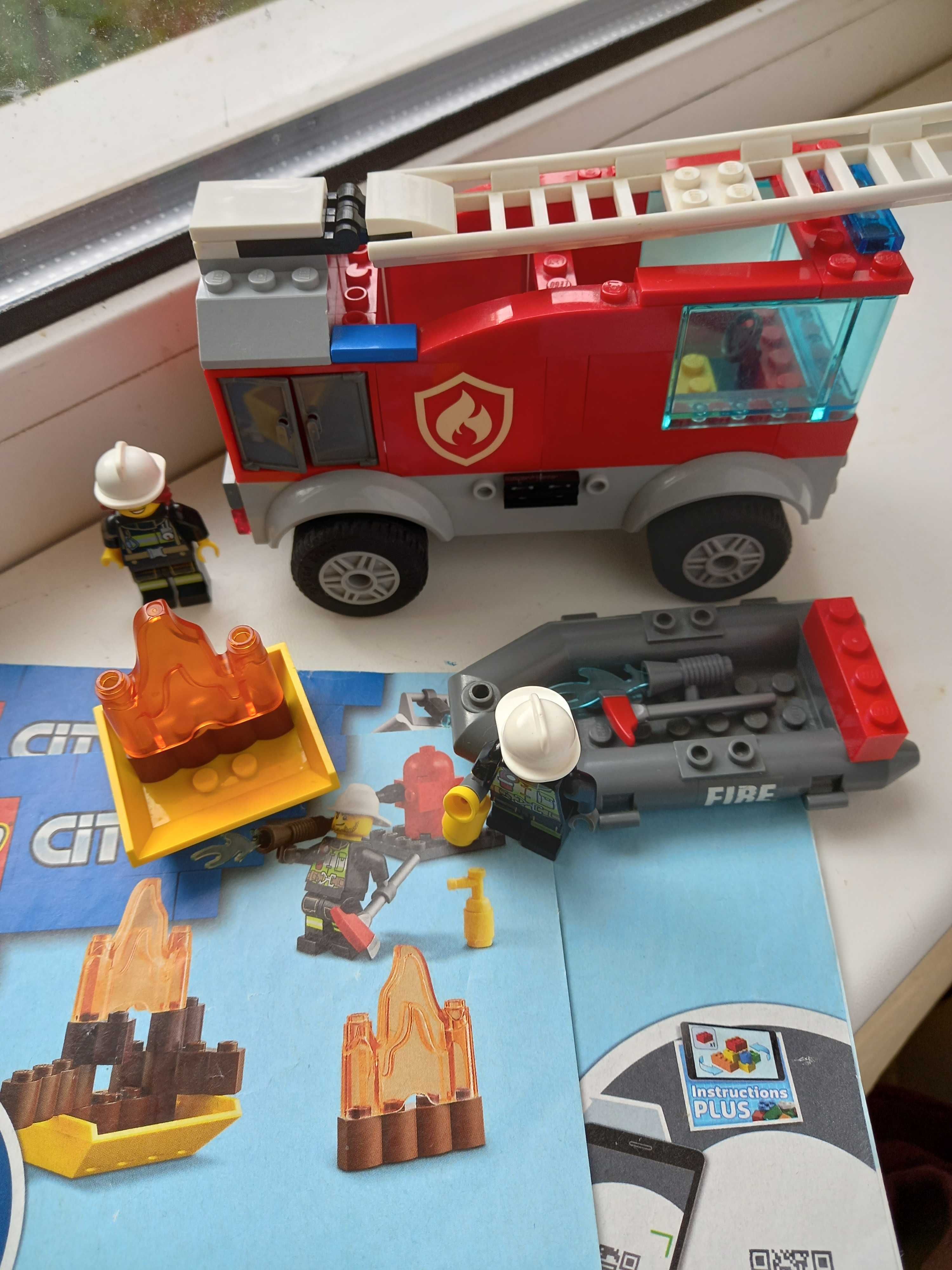 Lego Лот Сміттєвоз + Пожежна