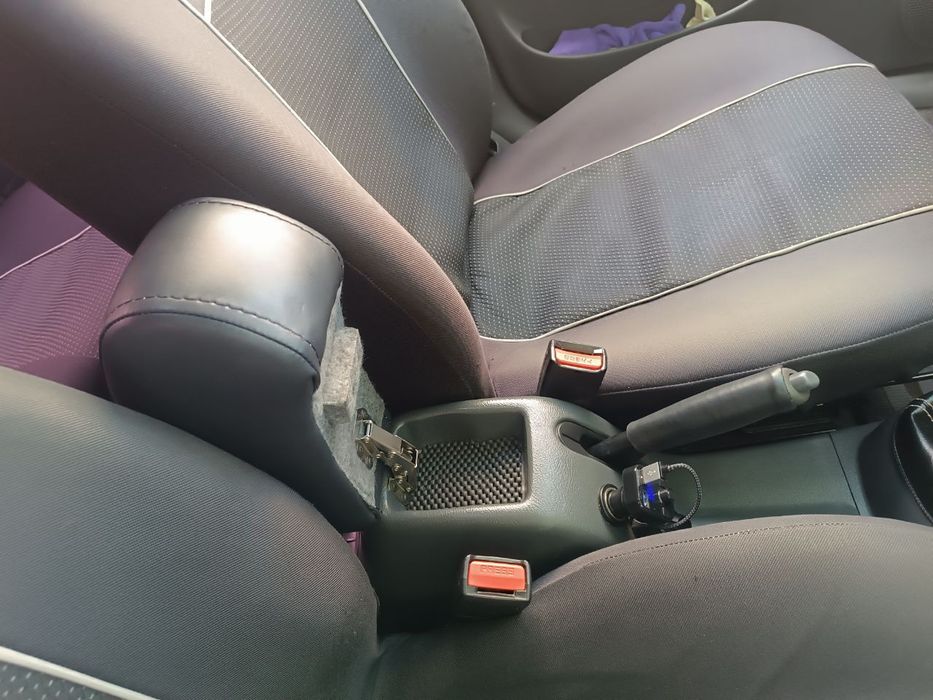 Ланос 1.6 2009 седан