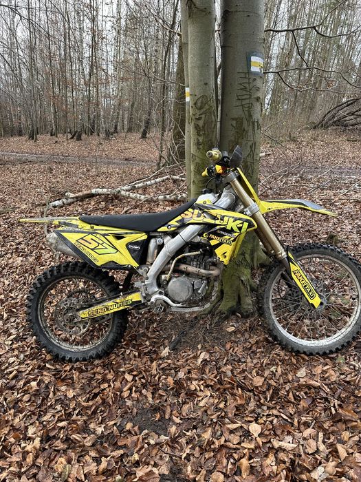 Suzuki rmz 250 (KTM,Yamaha,Honda,Kawasaki)