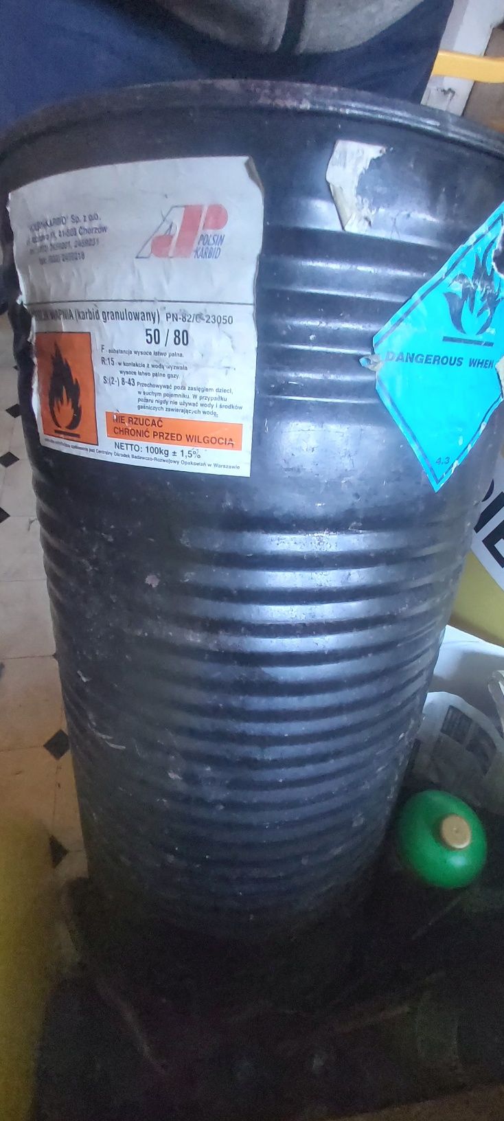 Carbid Antykret  beczka granulat 50/80 (do) wytwornica acetylenu 100kg