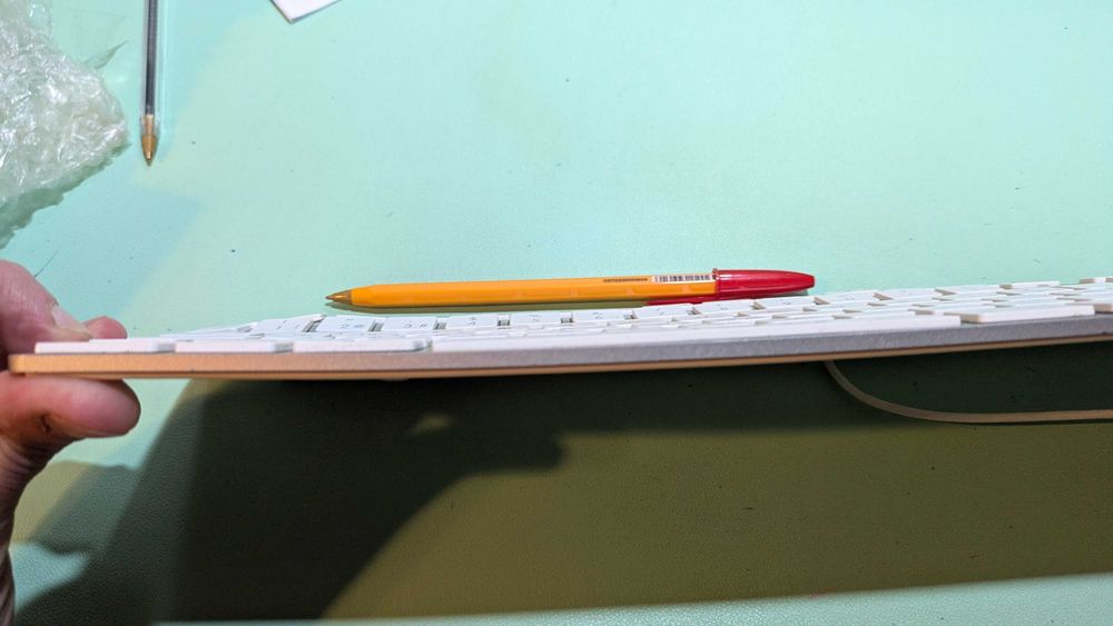 Teclado Apple Branco referencia 1843 para Peças