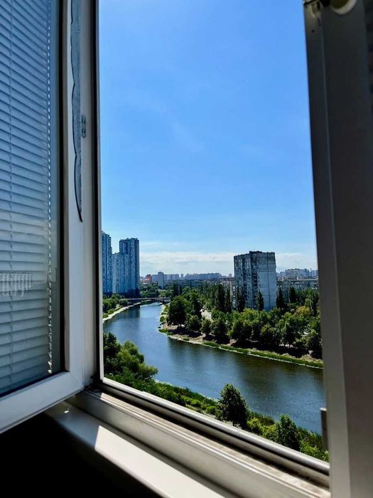 3-к 126м Русанівка "Лазурний блюз" після будівельників -50% Терміново!