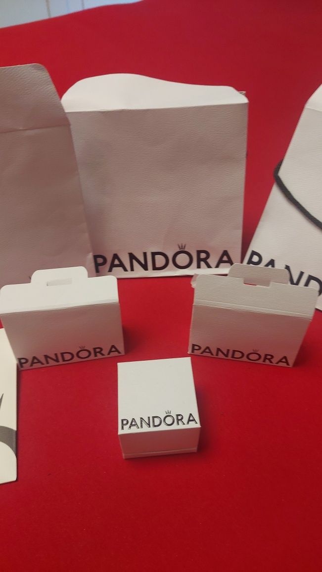 Pandora puste opakowania