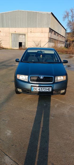 Шкода Фабия 2004 год 1.2 бензин