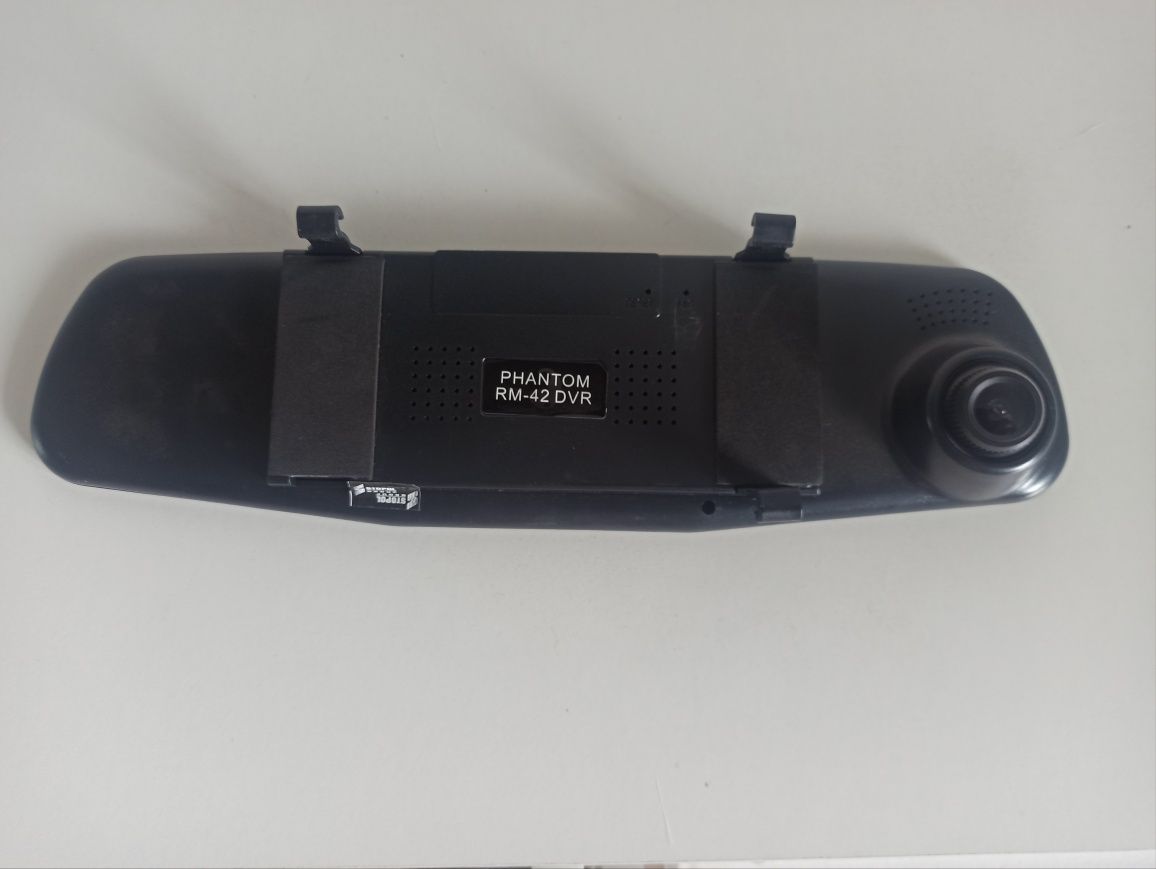 Видеорегистратор  Phantom RM42 DVR