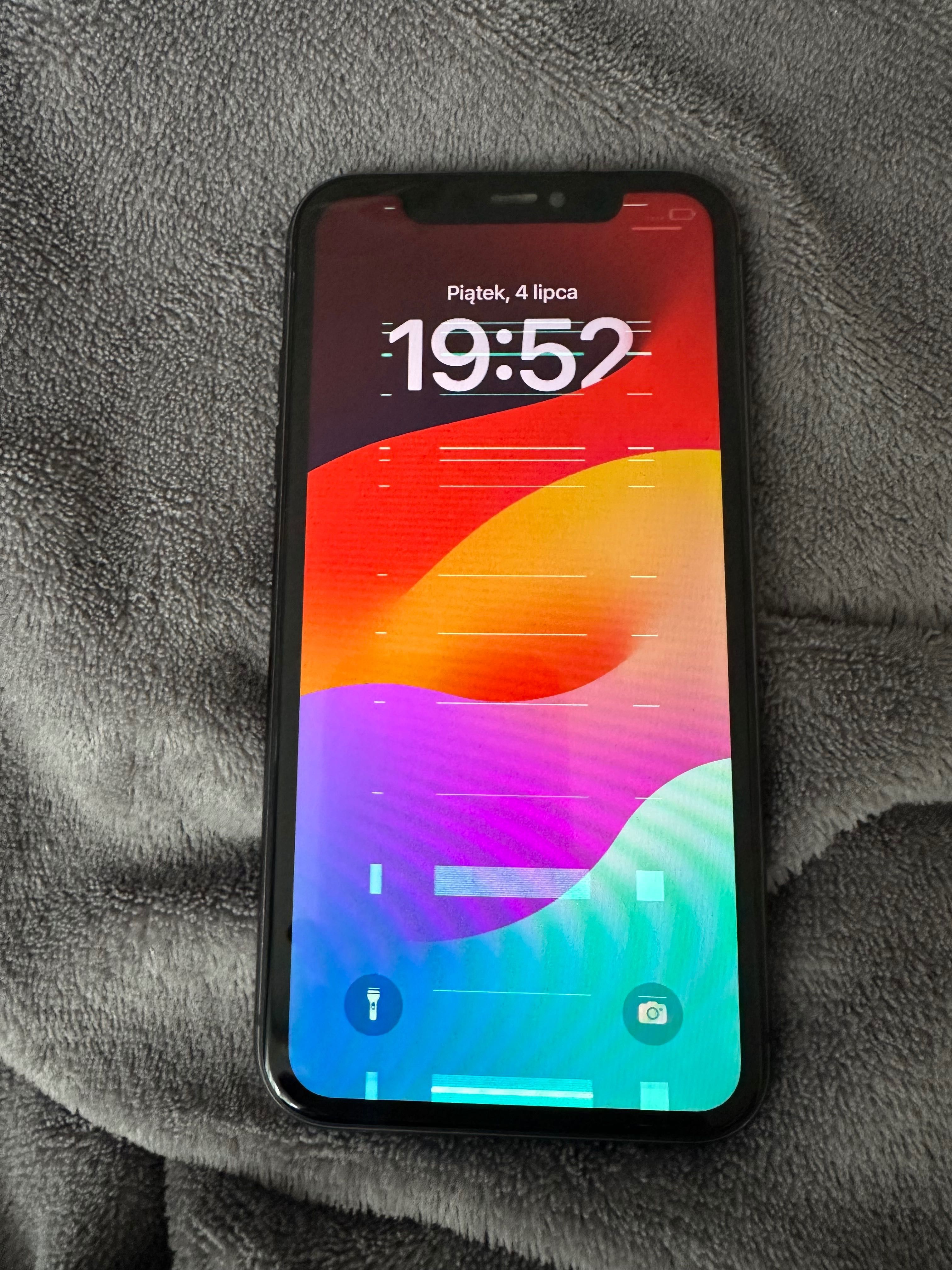iPhone 11 stan wizualny idealny