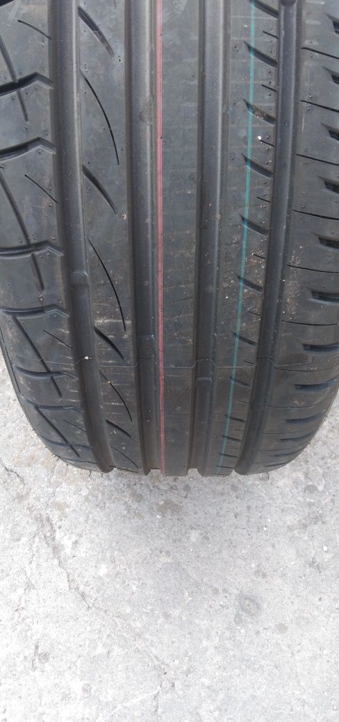 Резина.   Шины. 235/45 R17 97V XL