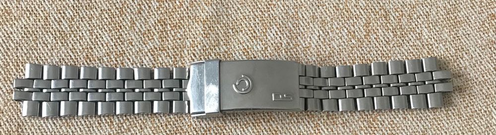 Mala Preta Nova/Voltaire e Zidan/Anel Tricolor/Bracelete Certina