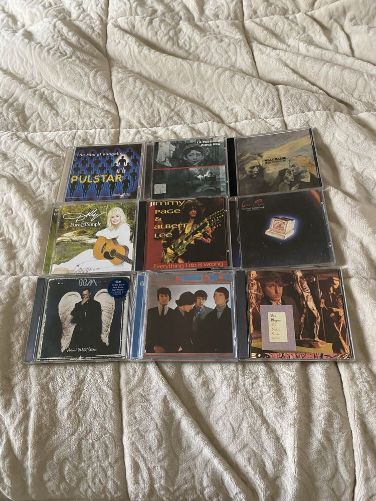 Cds variados a excelente preco e em excente condicao