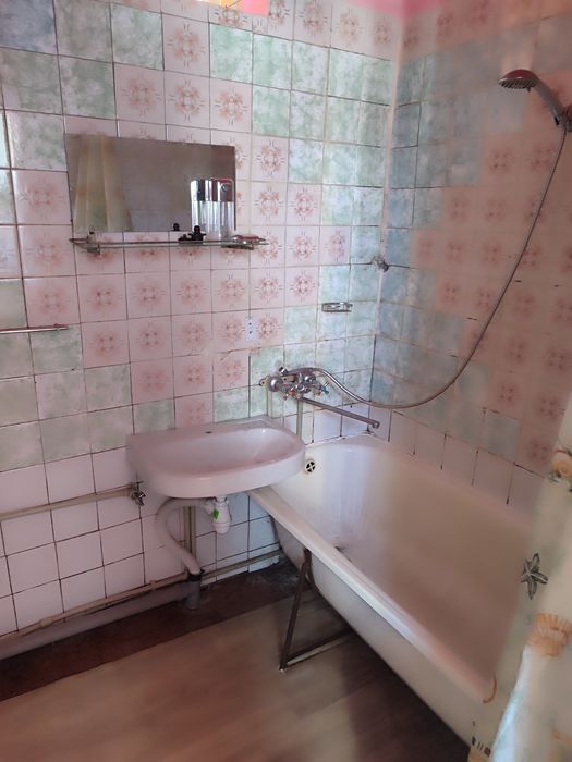 Продається частина будинку по вул.Приходька