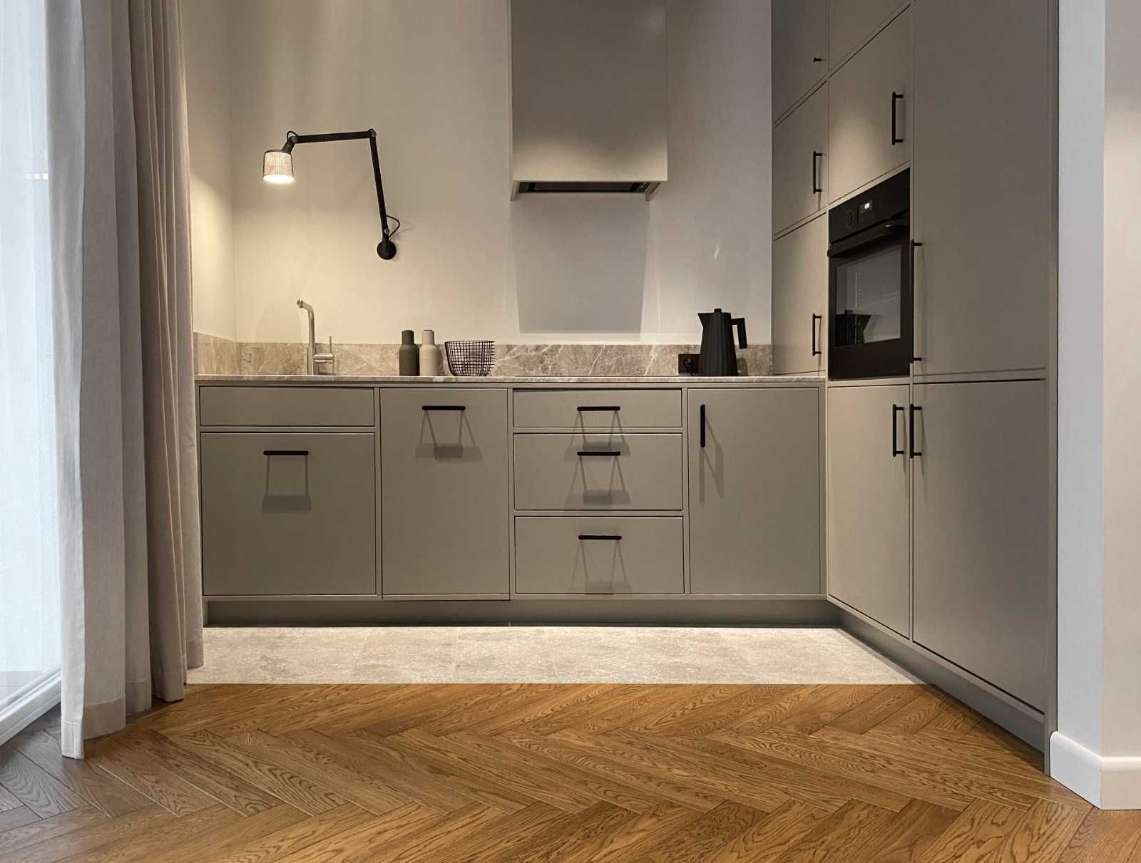 Nowoczesny apartament z widokiem na Motławę w Śródmieściu