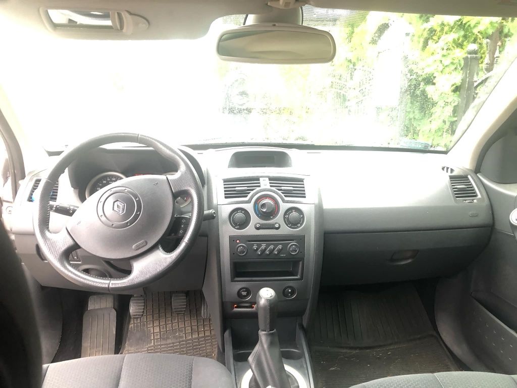 Renault Megane 1.6 benzyna 2004