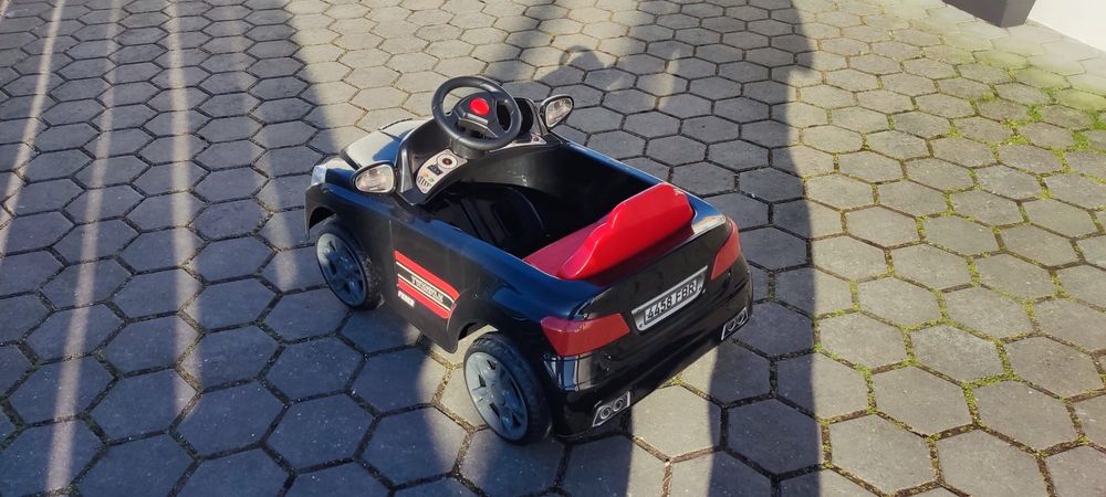 Carro elétrico criança telecomandado R/C