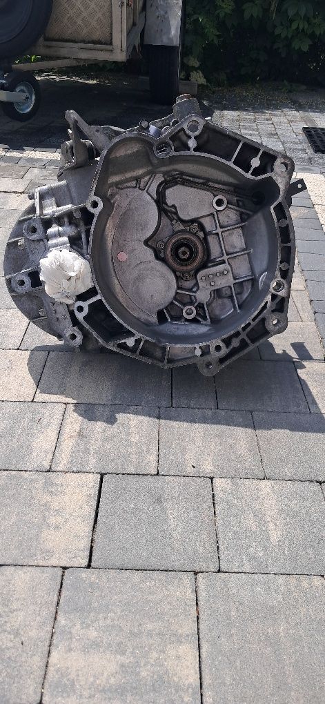 Skrzynia biegów M32 opel