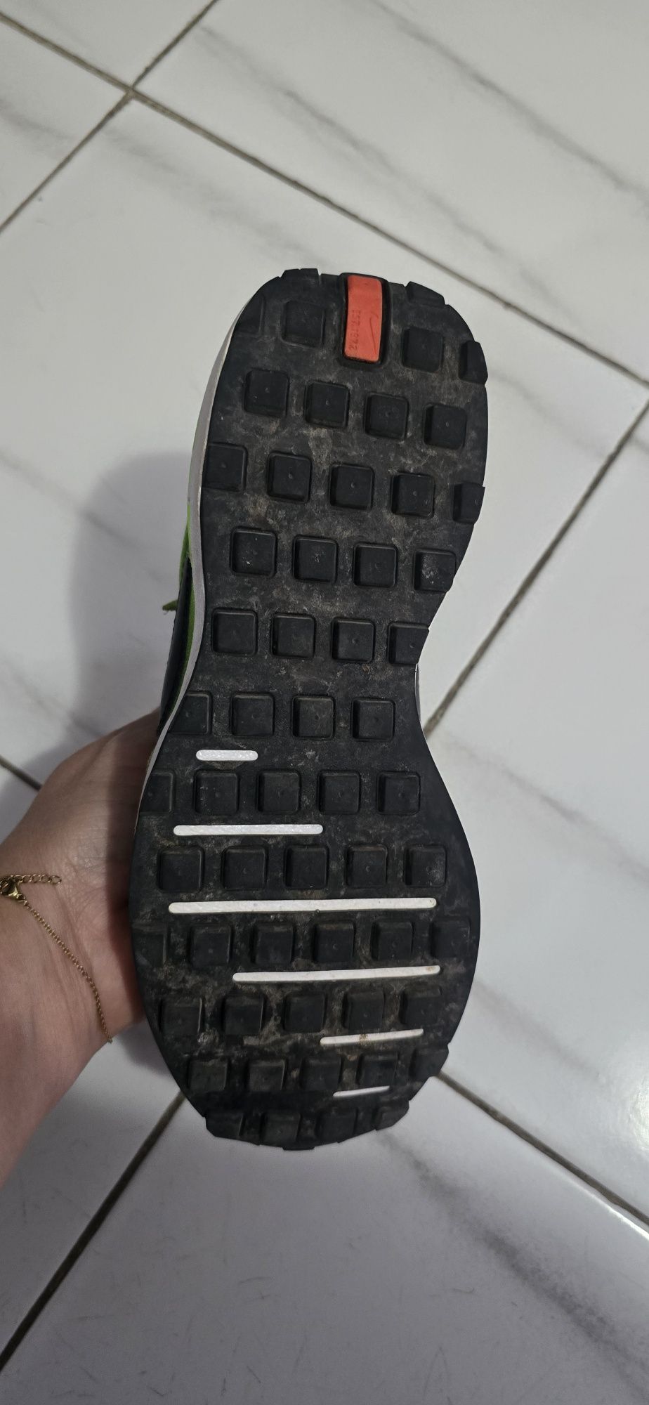 Nike  waffle  one electric