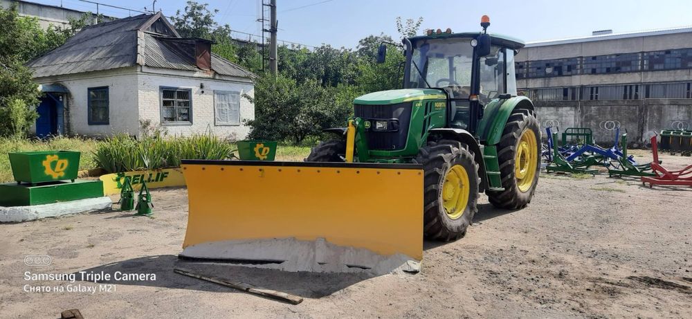 Відвал снігоприбиральний (отвал для снега) на МТЗ, ЮМЗ, Т-40 оборотный