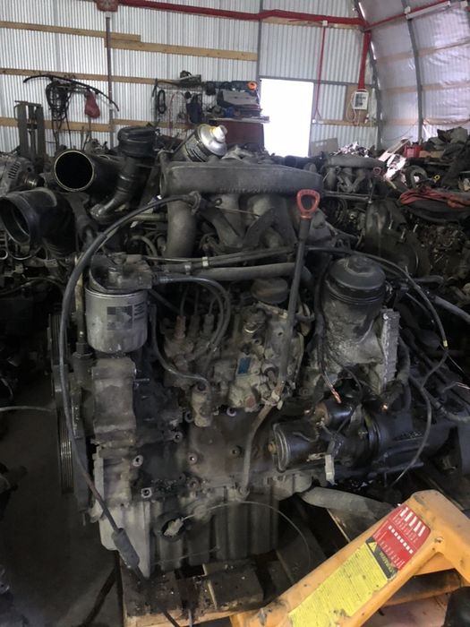 Двигун двигатель мотор Mercedes Sprinter Vito 2.2 2.3 2.7 2.9