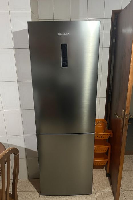 Frigorifico Combinado Becken