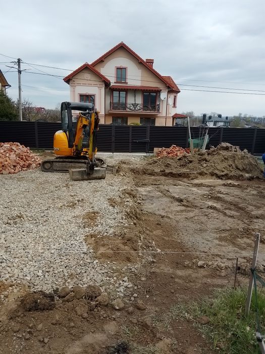 Фундамент, Паркани,  Септики . Каналізація Водопостачання