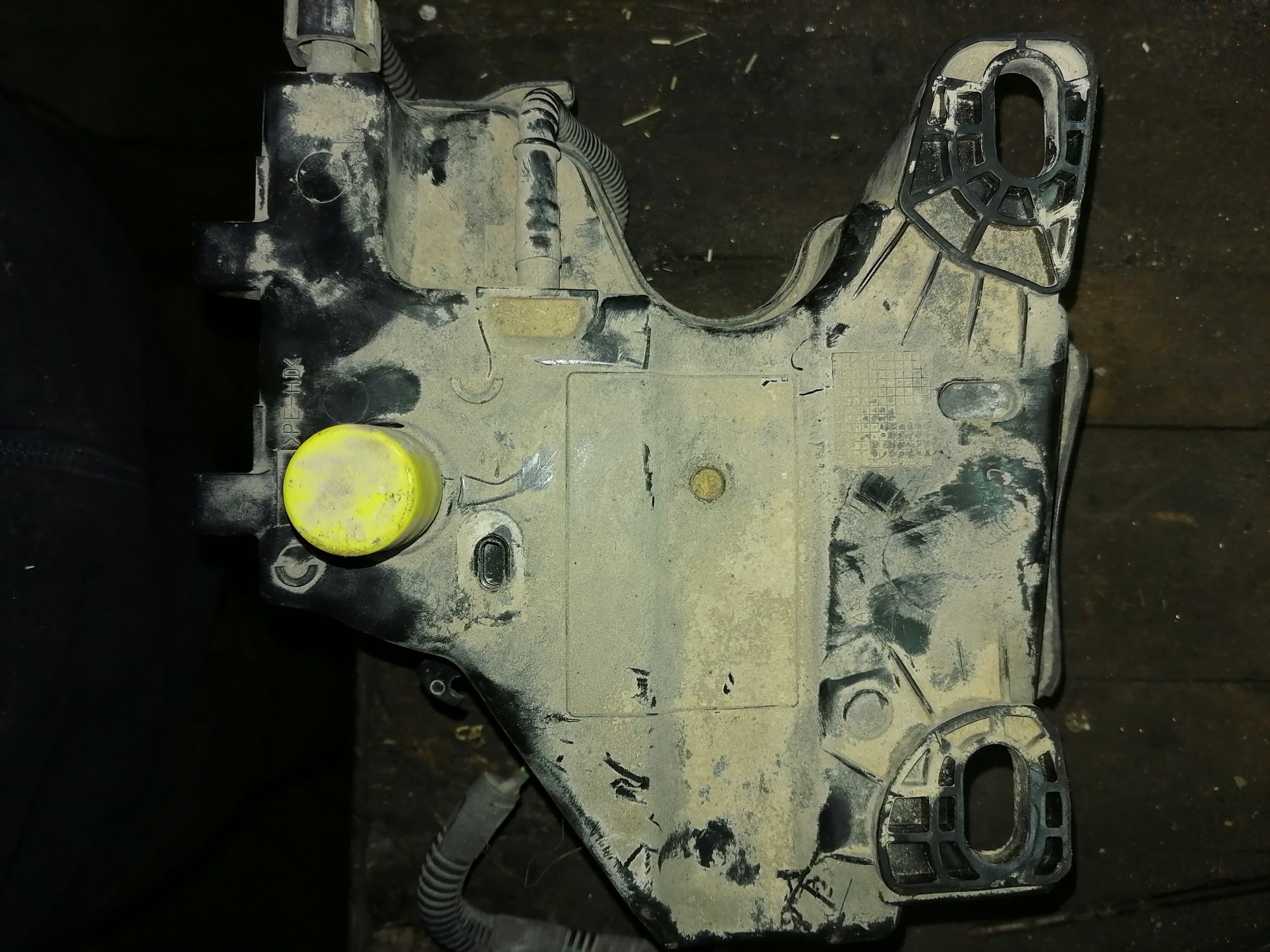 Zbiorniczek FAP DPF