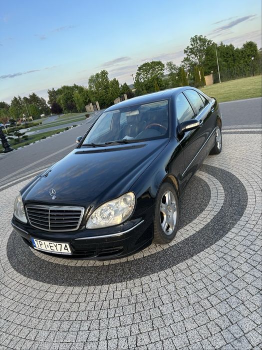 Mercedes w220 S Class