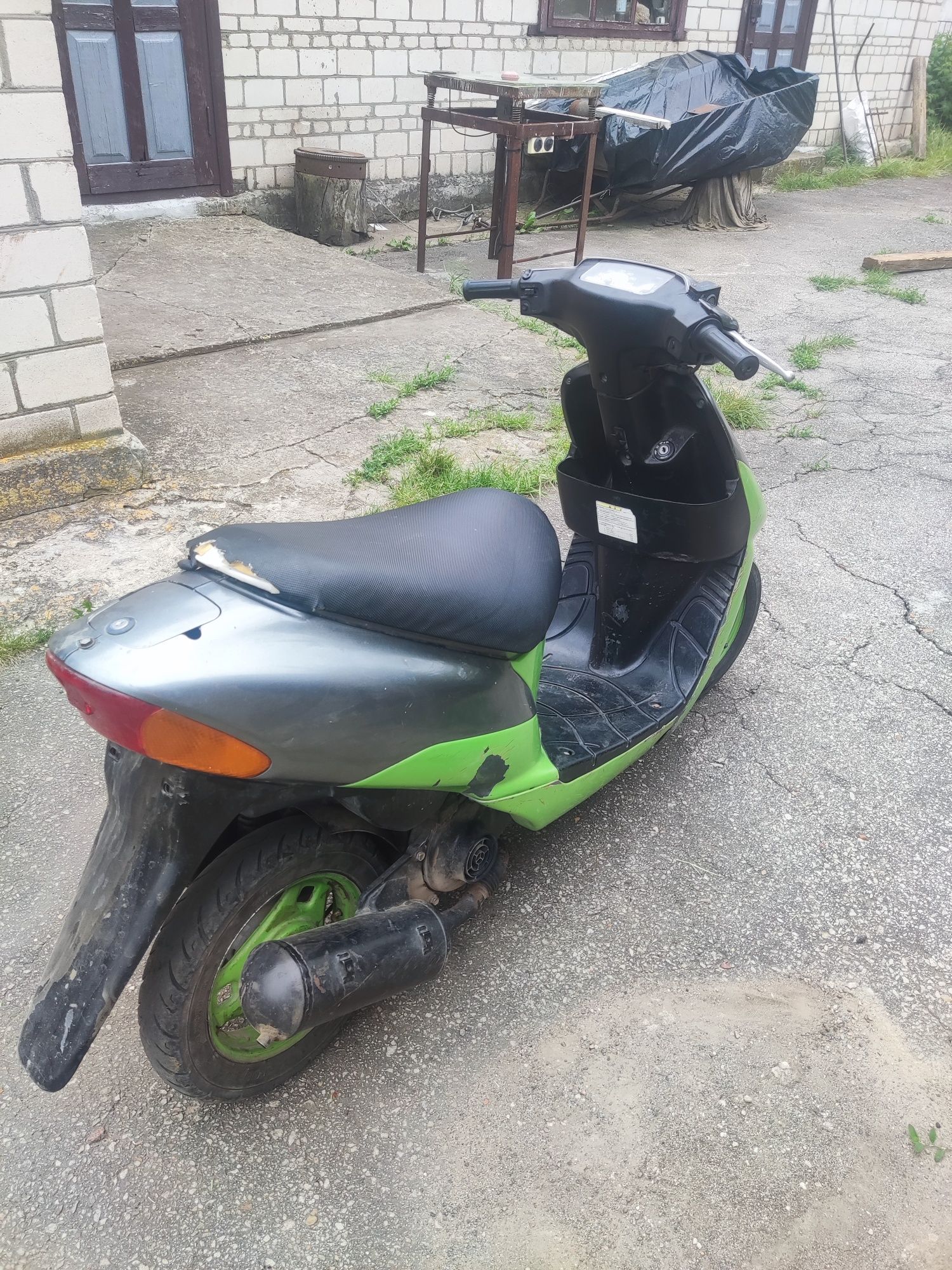 Suzuki lets 2 бабочка