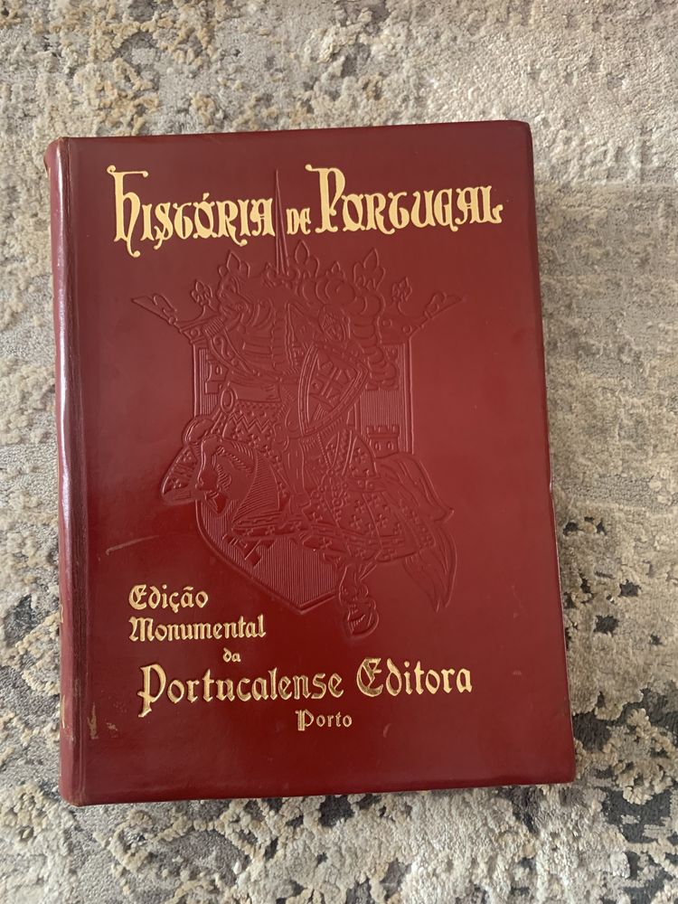 História de Portugal “Portucalense Editora”