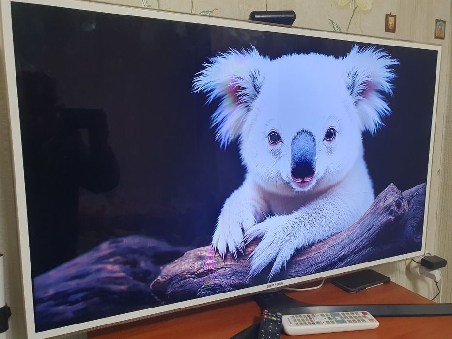 Samsung smart tv 46 дюймов.