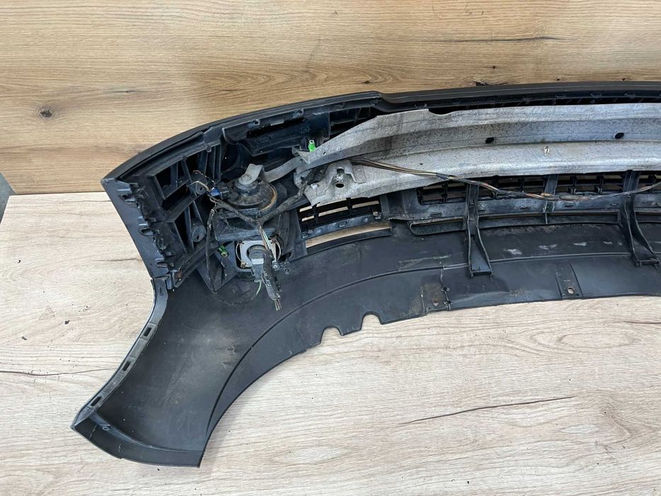 Zderzak przedni Audi A4 B6