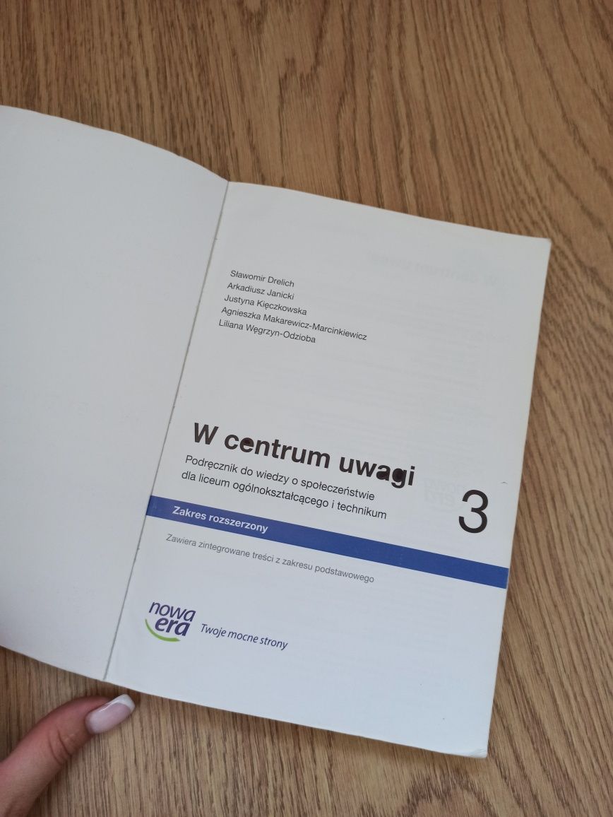 W centrum uwagi 3 zakres rozszerzony podręcznik