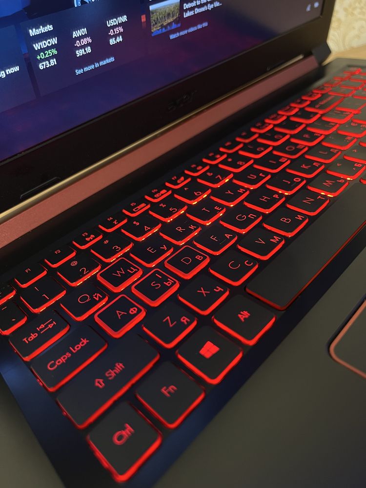 Ігровий ноутбук acer nitro 5 i7-7700hq/gtx 1050ti/ssd/hdd/ddr4