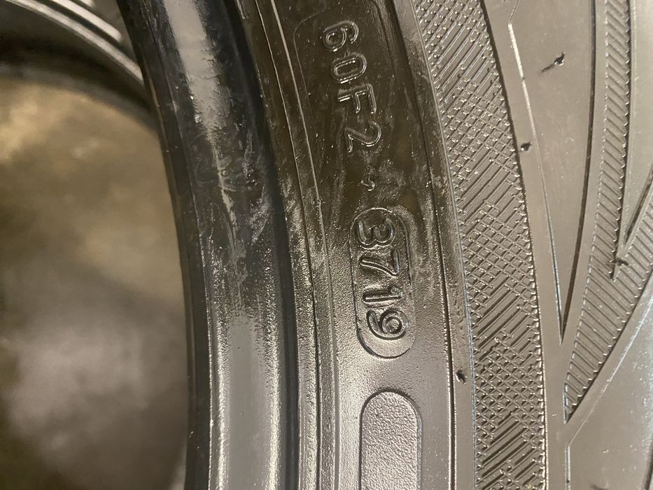 225/60 R17 Nokian WR Suv 19г пара шин зимних.